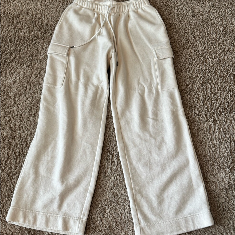 Melrose and Market Cream Cargo Pants